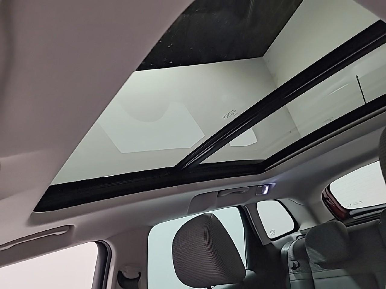 Citroën C3 Aircross puretech 130 s&s eat6 shine pack — photo 26