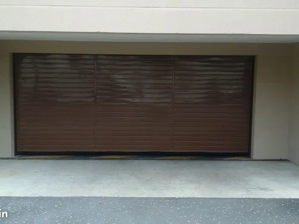 Parking privé accès bip proche gare Les Mureaux