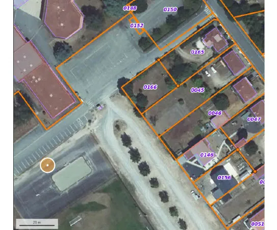 Terrain 522 m²