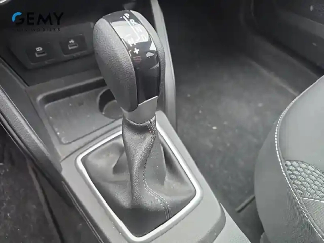 Dacia Duster tce 150 4x2 edc — photo 12