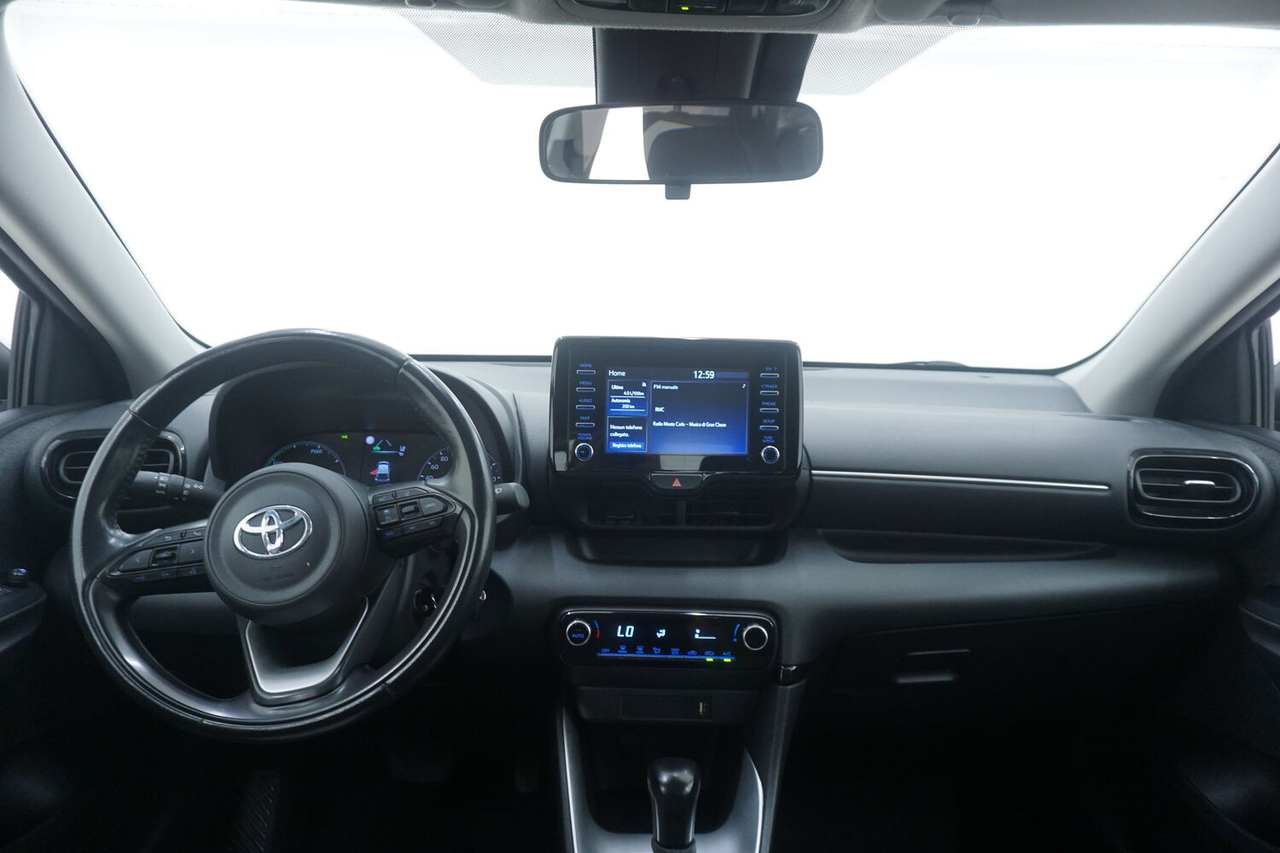 Toyota Yaris 4 — photo 13