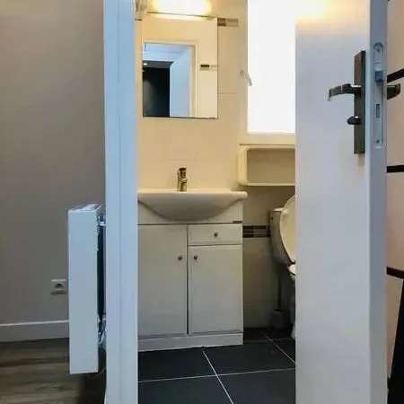 Studio 1 pièce 15 m²