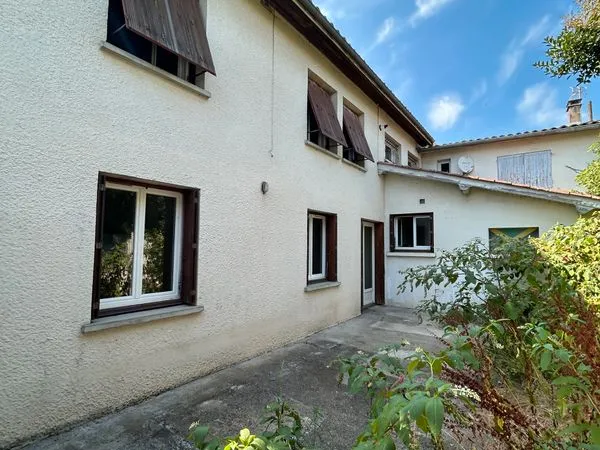 NOUVEAUTÉ Immeuble de rapport - 2 appartements - 149 000