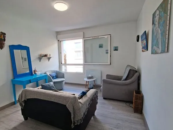 Nantes Canclaux-Mellinet - Studio 18 m² - 3e étage avec ascenseur - DPE C