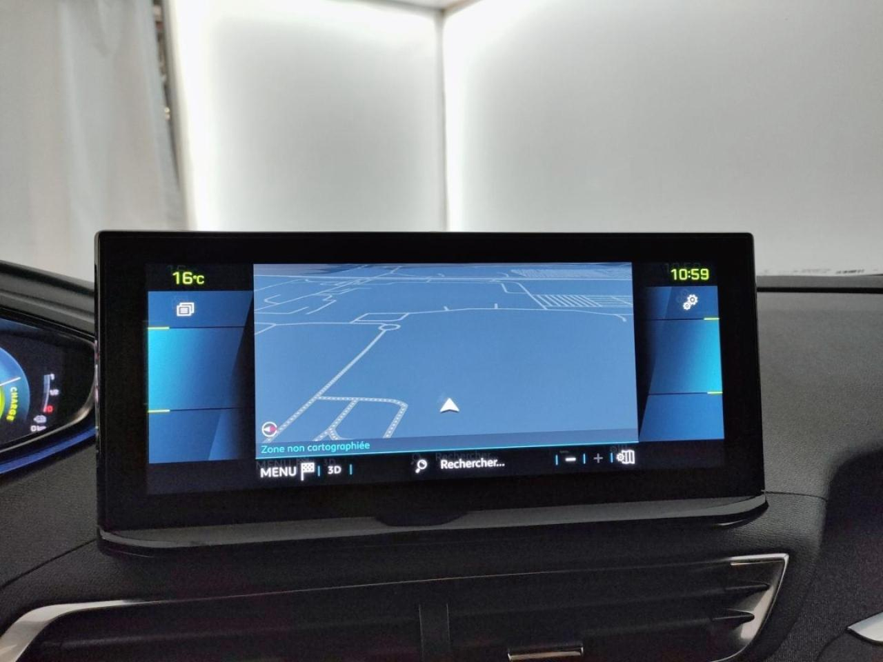 Peugeot 3008 plug-in hybrid 180ch allure pack e-eat8 — photo 11