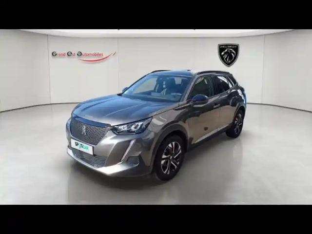 Peugeot 2008 1.2 puretech 130ch s&amp;s allure pack — photo 1