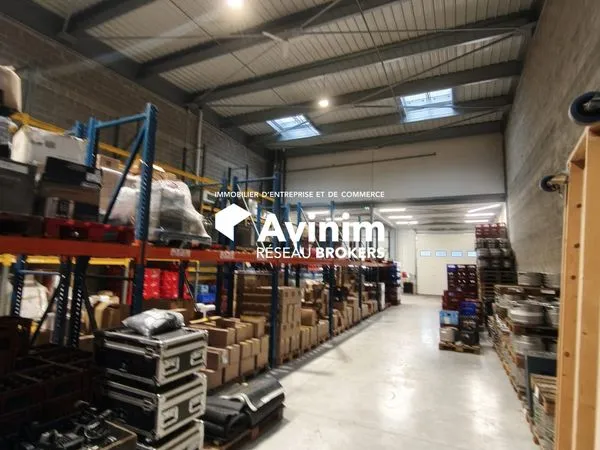 Local 450 m² Brétigny-sur-Orge