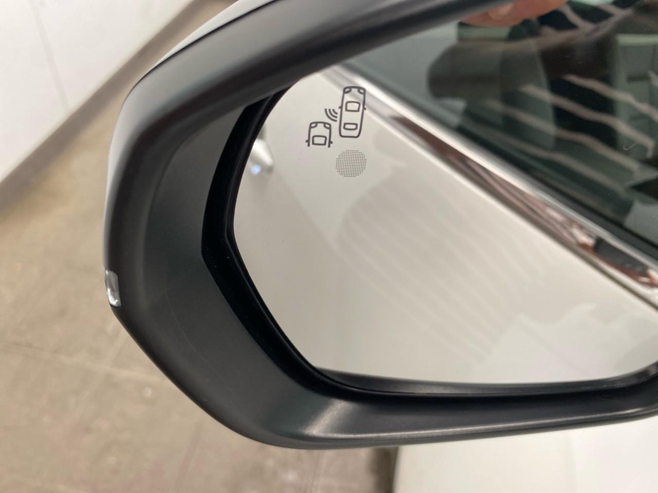 Citroën C5 Aircross hybride rechargeable 225 e-eat8 shine pack — photo 32