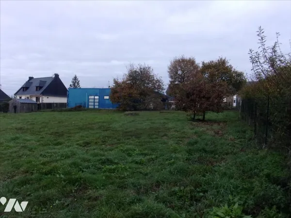 Terrain 425 m²