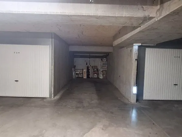 Place de parking a louer