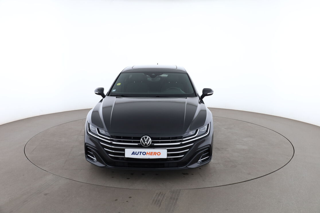 Volkswagen Arteon Shooting Brake 2.0 TDI EVO SCR R-Line DSG7 — photo 8