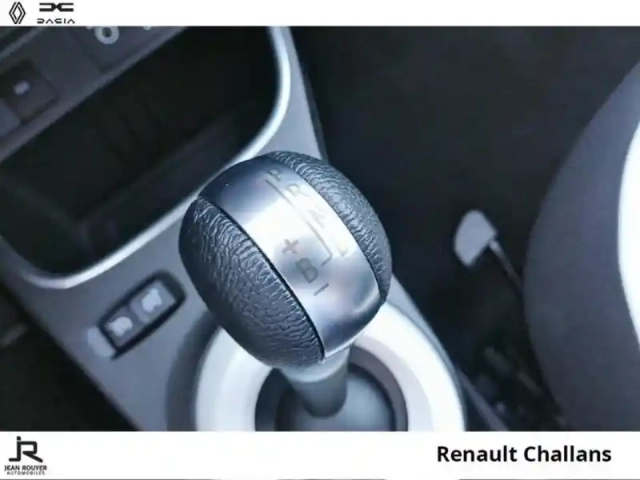 Renault Twingo e-tech electric techno r80 achat intégral — photo 6