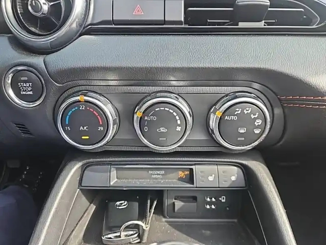 Mazda Mx-5 roadster 2.0l skyactiv-g 184 ch — photo 25