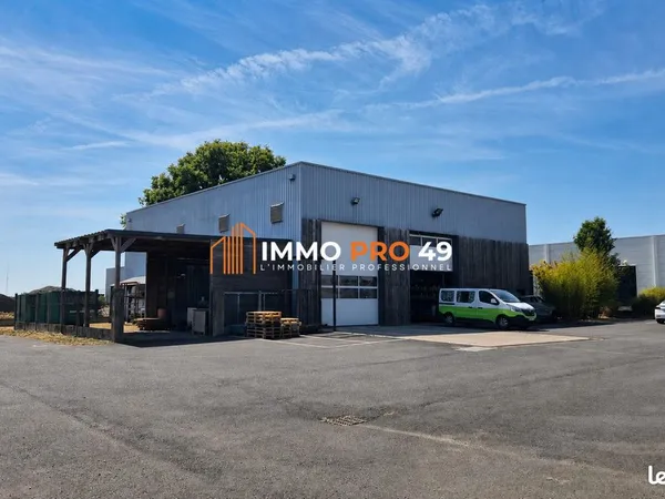 Bureaux 464 m² Les Herbiers