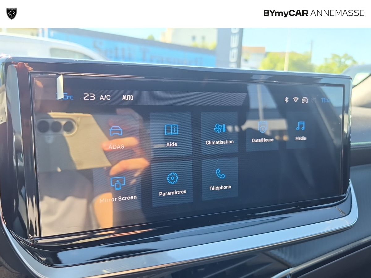 Peugeot 2008 Hybrid 145 e-DCS6 — photo 25