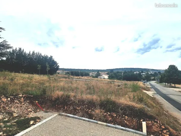 Terrain 686 m² Saint Christol