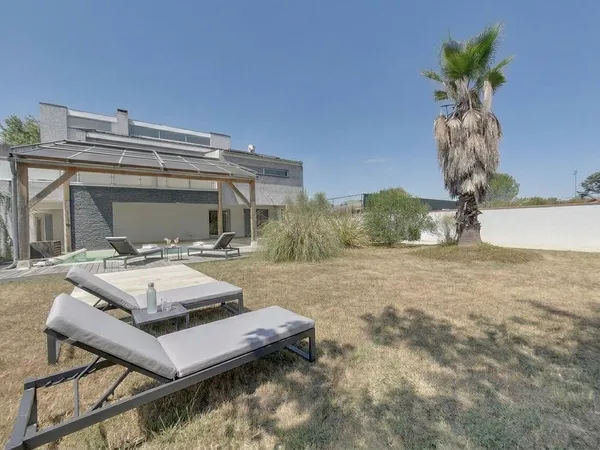 ET SI VOTRE FUTURE MAISON SE TROUVAIT ICI ? QUARTIER SAPIAC - MAISON DE PLUS DE 410 M²