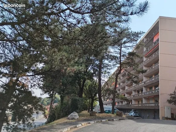 Appartement 72m2 avec vue traversante Le Sablon