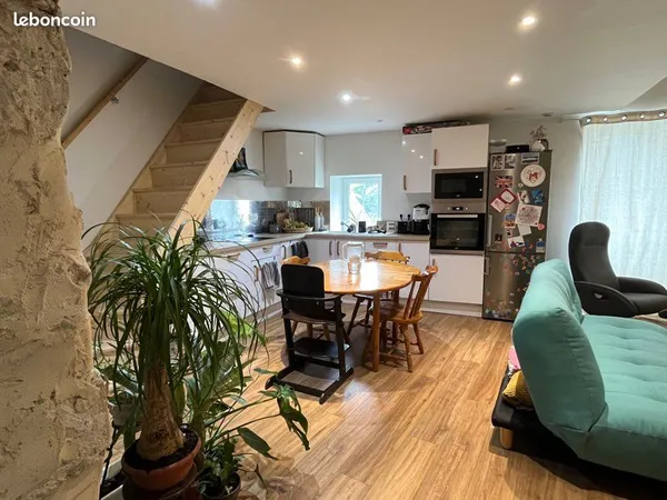 Appartement F3 lumineux 66m2