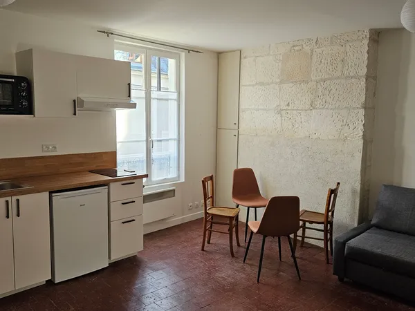 Loue appartement T2 meublé avec Parking centre ville - 38m²