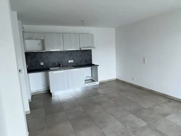 Appartement avec Jardin dans une résidence Sécurisé