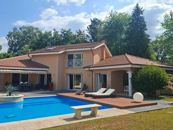 Maison 4 pièces 159 m²