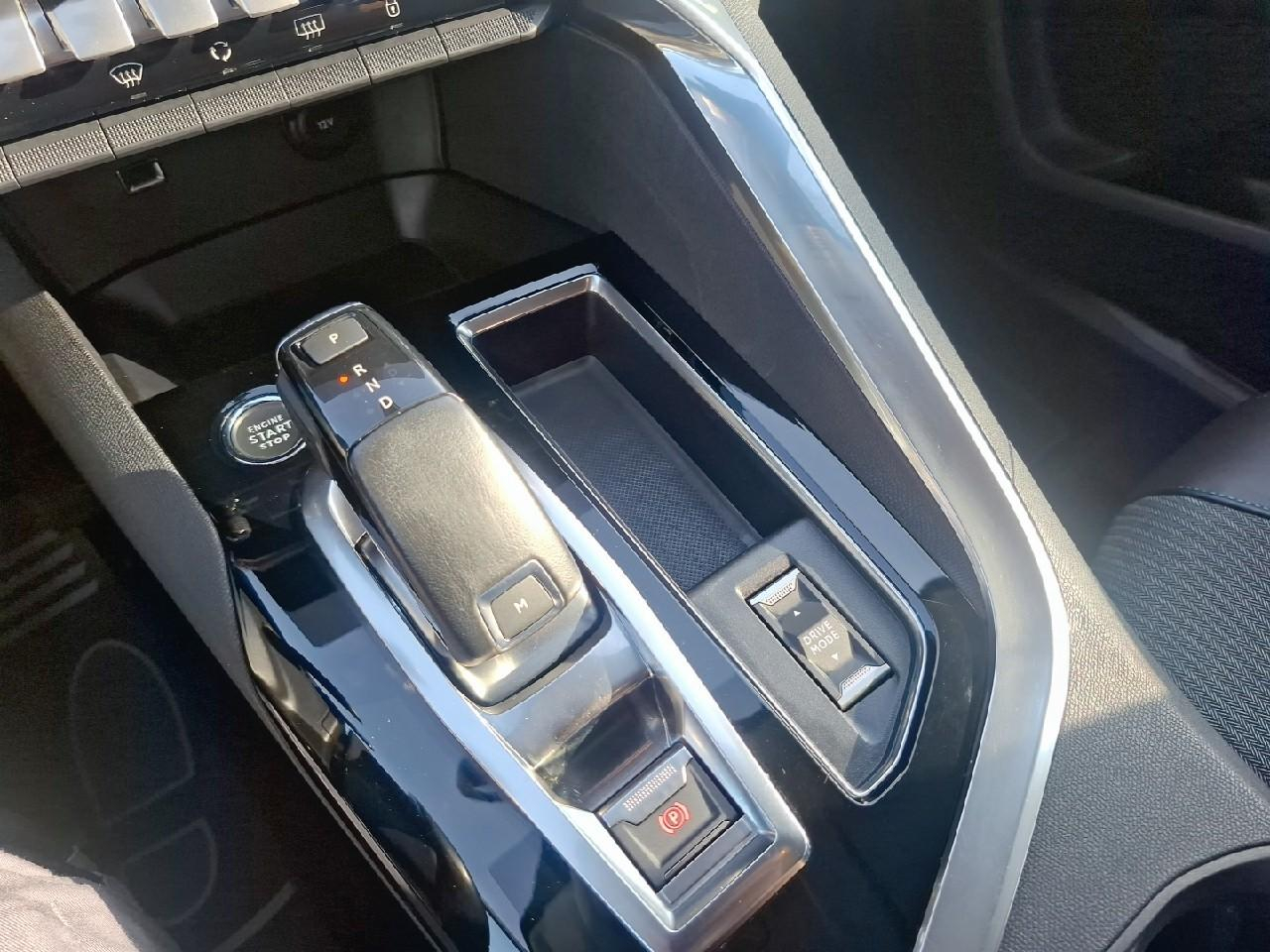 Peugeot 5008 1.5 bluehdi 130ch s&s allure eat8 — photo 19