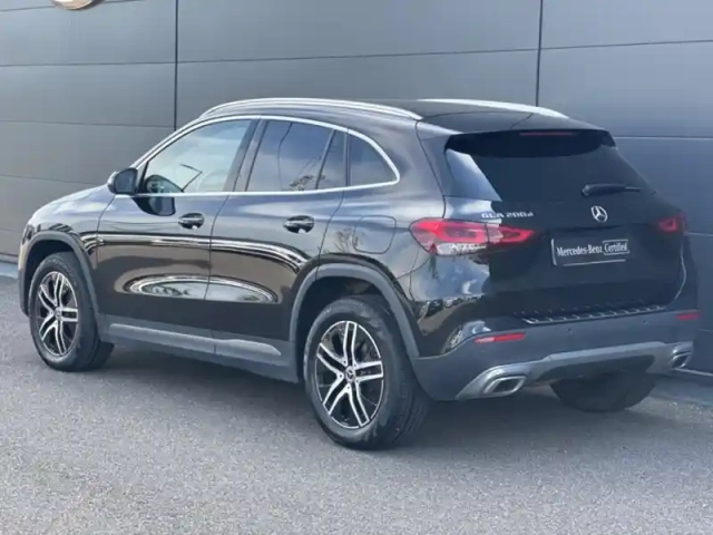 Mercedes Gla 200 d progressive line — photo 3