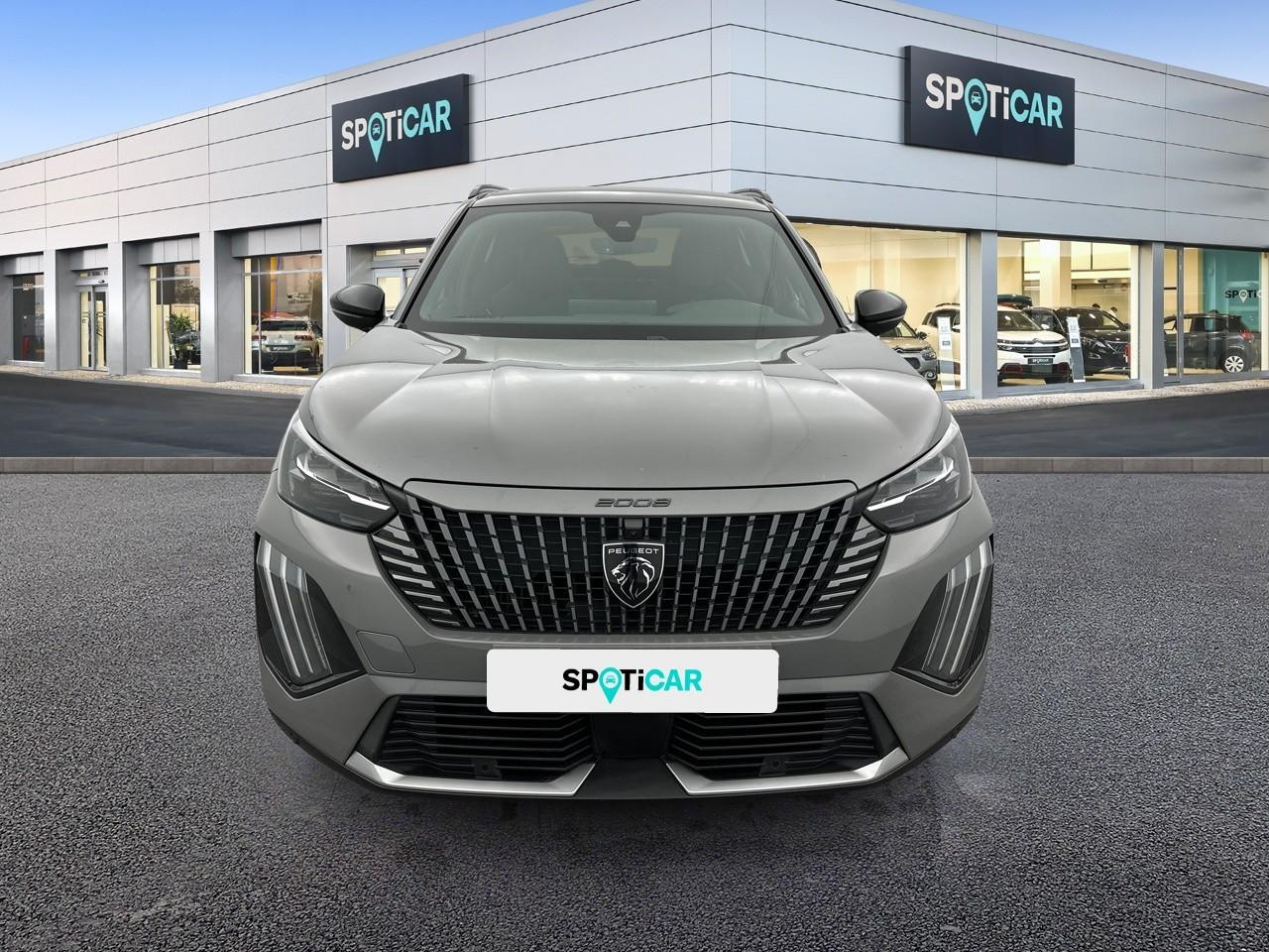 Peugeot 2008 puretech 130 s&s eat8 gt — photo 2