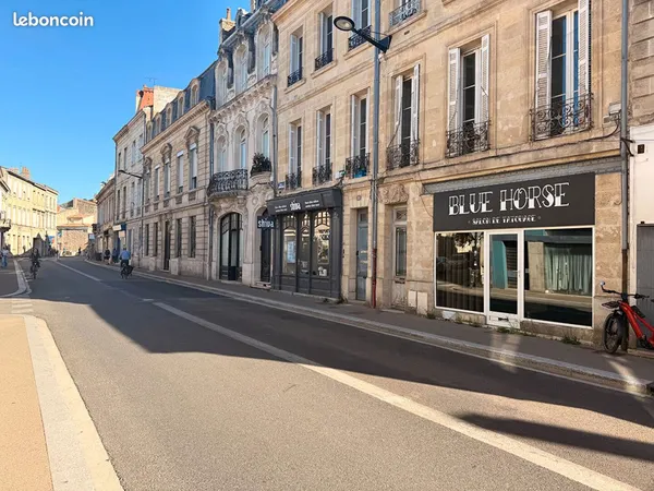 Bureaux 29 m² BORDEAUX