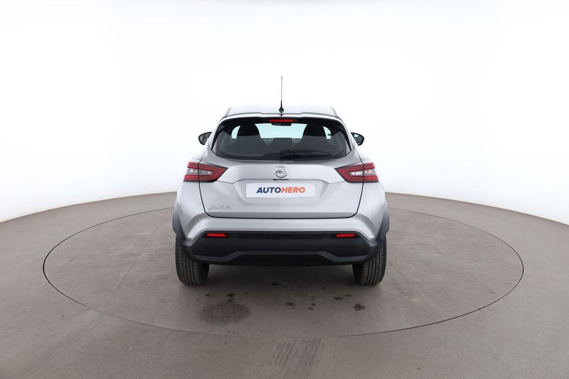 Nissan Juke 1.0 DIG-T Acenta BVM6 — photo 4