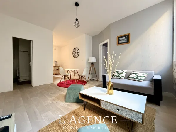 À VENDRE APPARTEMENT T2 HYPER CENTRE-VILLE DE LIMOGES -