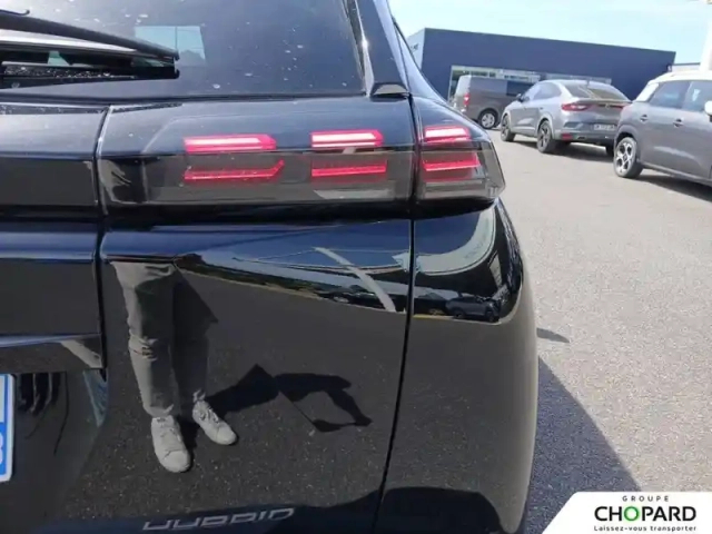 Peugeot 2008 hybrid 136 e-dcs6 — photo 24