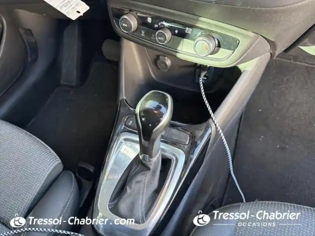 Opel Crossland 1.2 turbo 130 ch bva6 elegance business — photo 24