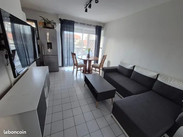 Location T2 tennis + piscine au pied du lac de Soustons