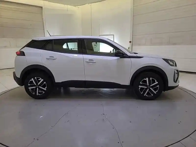 Peugeot 2008 puretech 100 s&amp;s bvm6 — photo 24