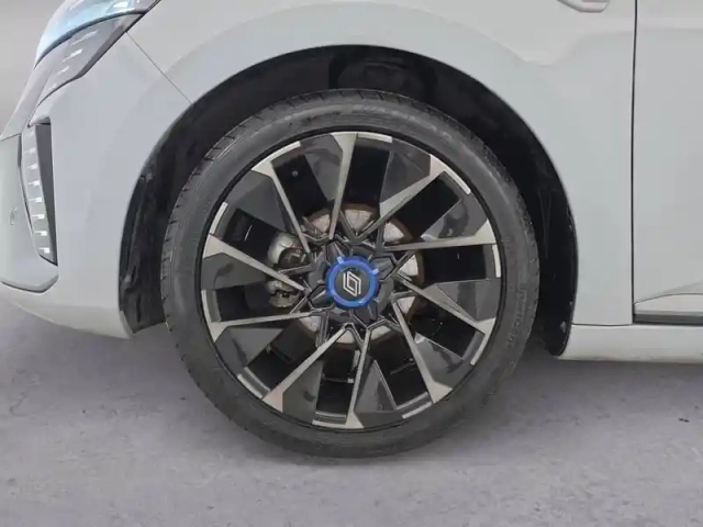 Renault Clio tce 90 ch gsr2 — photo 61