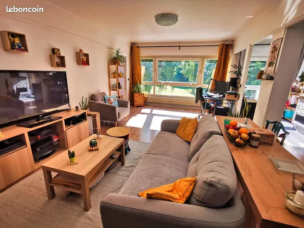 Appartement 73m² - Eau et chauffage inclus - Parc privé - Entièrement meublé