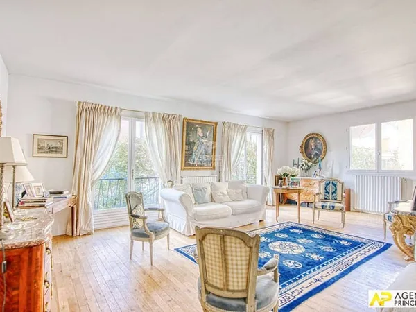 Maison 7 pièces 176 m²