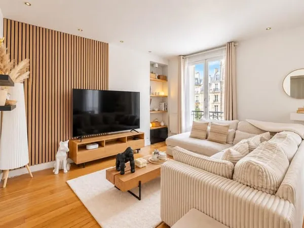 LEVALLOIS-PERRET - RUE DANTON | 2 PIÈCES TRAVERSANT ENTIÈREMENT RÉNOVÉ - 47,48 M² - ASCENSEUR - CAVE
