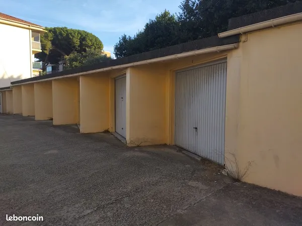 Garage 17 m2