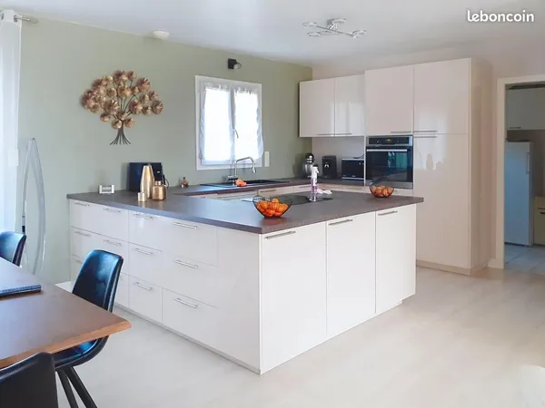 Propriété 4 pièces 109 m²