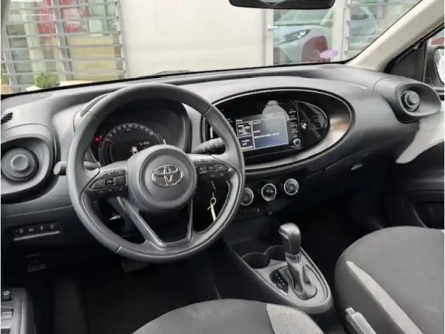 Toyota Aygo 1.0 vvt-i 72 dynamic — photo 5