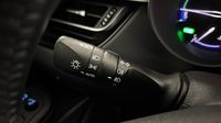 Toyota C-Hr 122h Dynamic Business 2WD E-CVT + Stage Hybrid Academy MY20 — photo 23