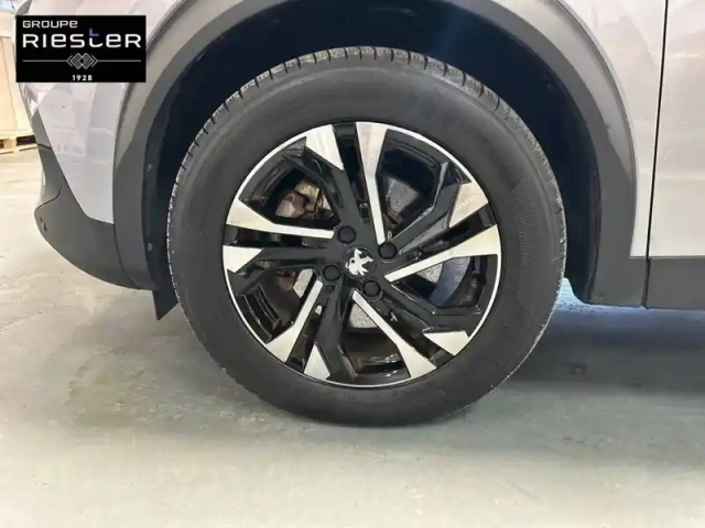 Peugeot 2008 moteur électrique 136 ch — photo 53