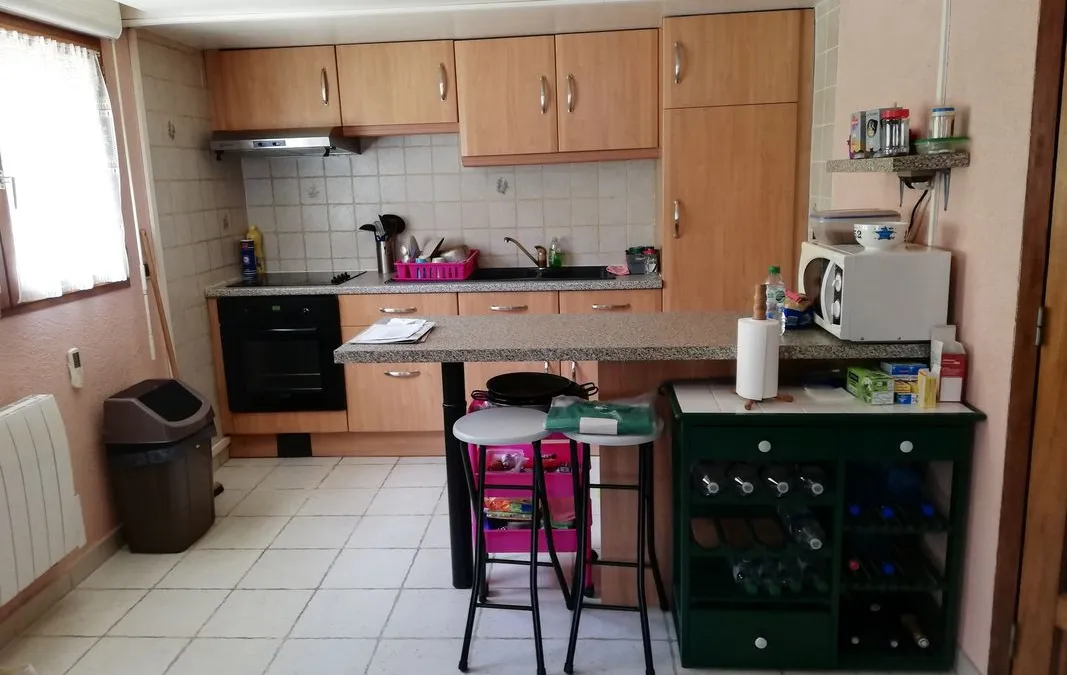 Photo 1
