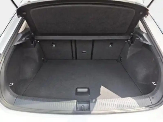 Volkswagen T-Roc 1.5 tsi evo 150ch iq.drive dsg7 euro6d-t 117g — photo 9