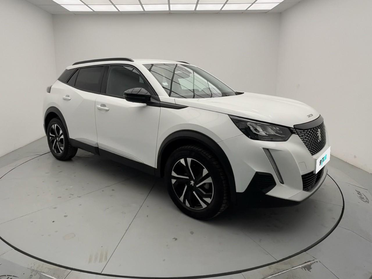 Peugeot 2008 puretech 130 s&s eat8 allure — photo 7