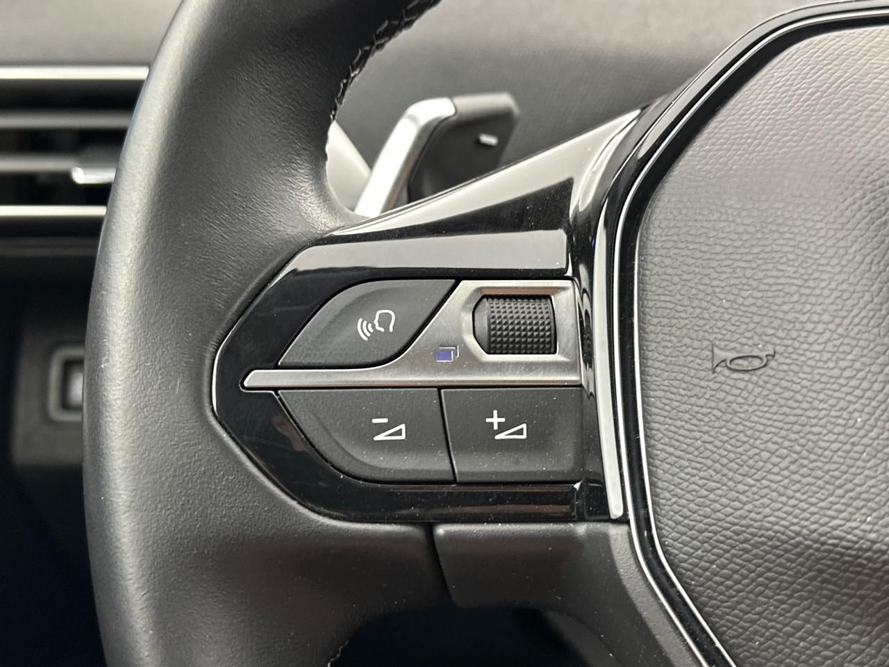 Peugeot 3008 hybrid 225 e-eat8 allure pack — photo 20