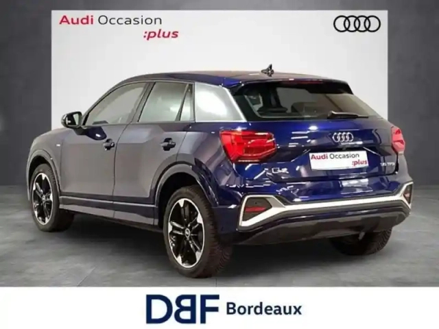 Audi Q2 35 tfsi 150 s tronic 7 s line plus — photo 3